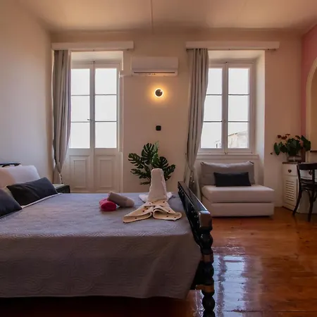 Elenis, In The Heart Of The Old Town شقة Corfu (city)